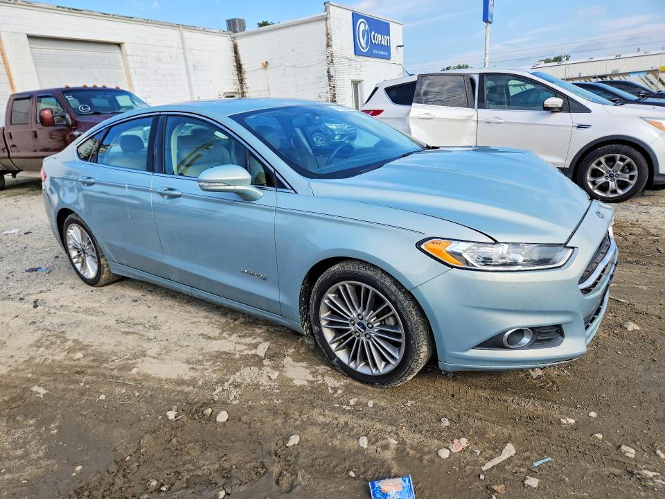 Photo 4 from auction – 2013 FORD FUSION with VIN 3FA6P0LU4DR338405
