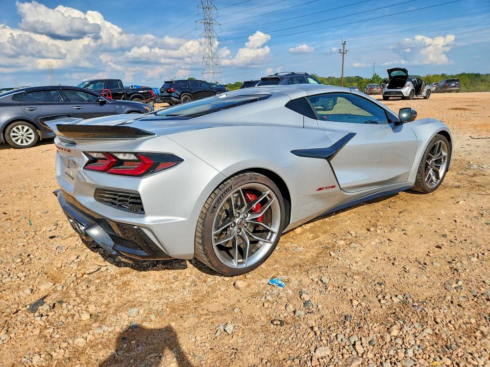 Photo 3 from auction – 2026 CHEVROLET CORVETTE with VIN 1G1YE2D33T5602847