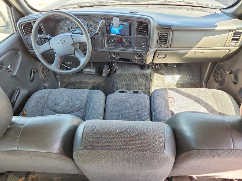 Zdjęcie 8 z aukcji – 2004 CHEVROLET SILVERADO z VIN 1GCEC19T84E200455