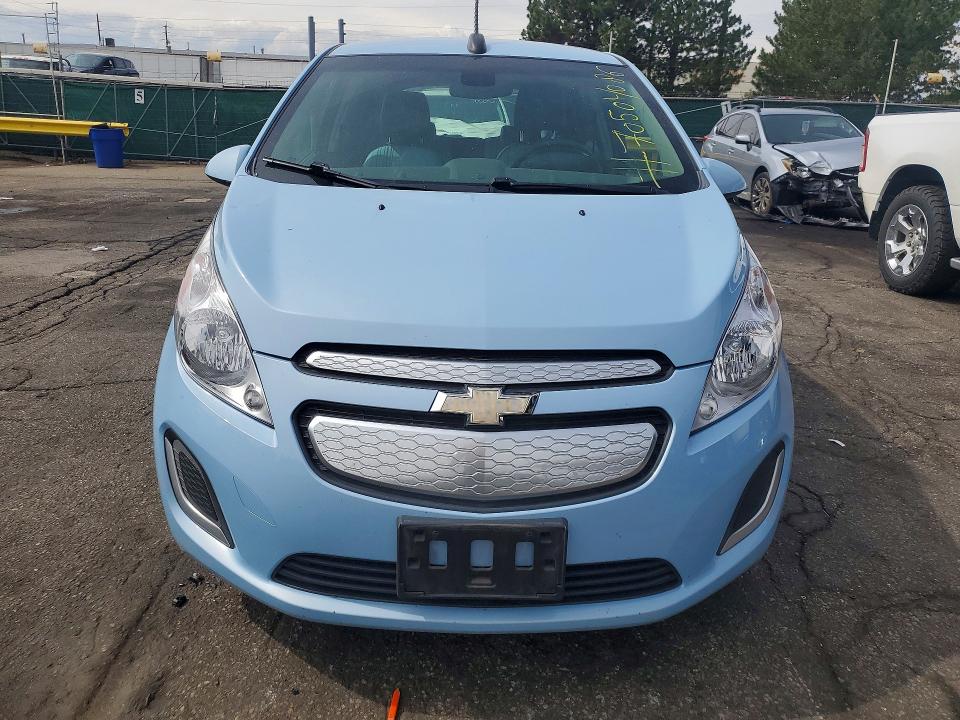 Photo 5 from auction – 2016 CHEVROLET SPARK EV with VIN KL8CK6S06GC604726