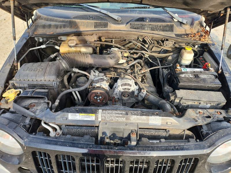 Photo 12 from auction – 2005 JEEP LIBERTY with VIN 1J4GL48K35W626210