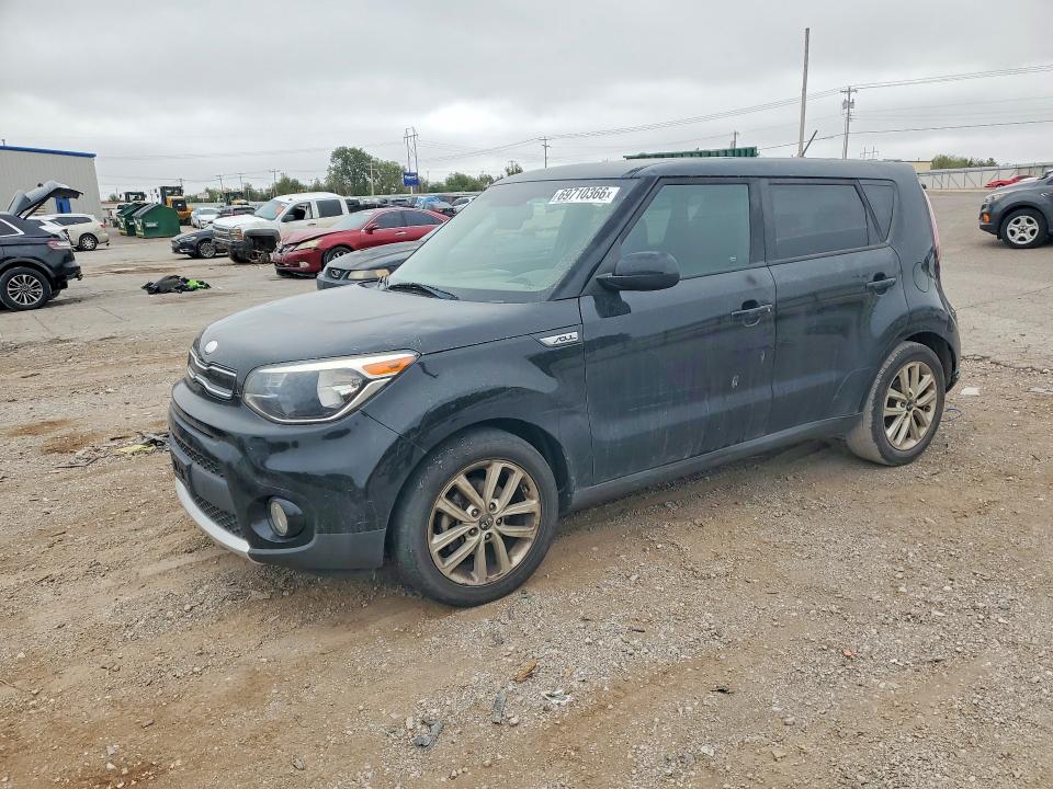 KIA SOUL 2017 with VIN KNDJP3A53H7436923 - Photo from auction