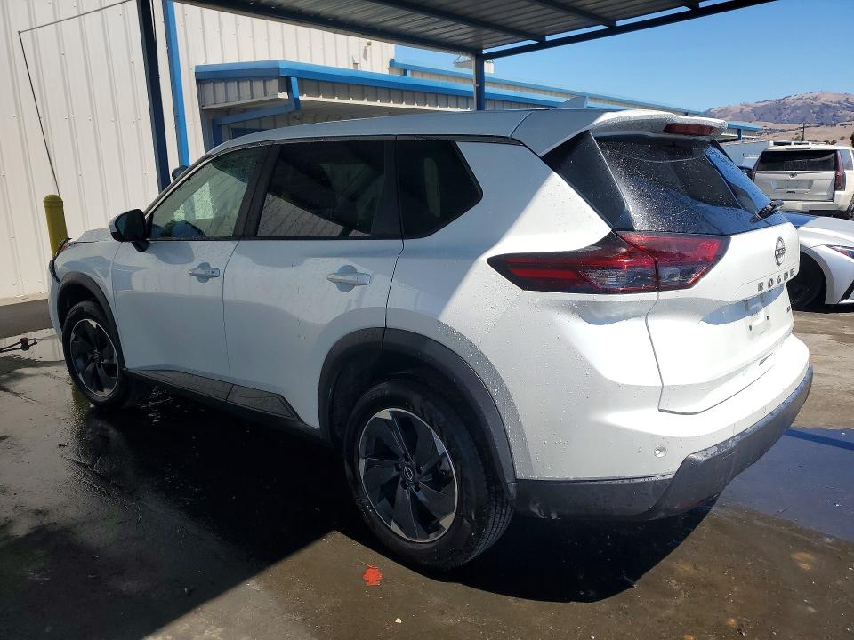 Photo 2 from auction – 2025 NISSAN ROGUE with VIN 5N1BT3BB4SC771915
