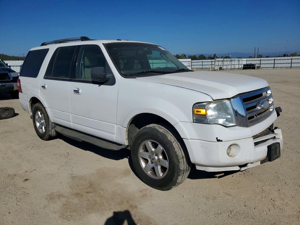 Photo 4 from auction – 2010 FORD EXPEDITION with VIN 1FMJU1G58AEA15975