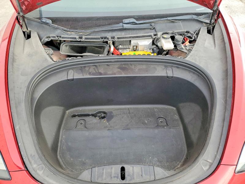 Снимка 11 от търг – 2019 TESLA MODEL 3 с VIN 5YJ3E1EA8KF396494