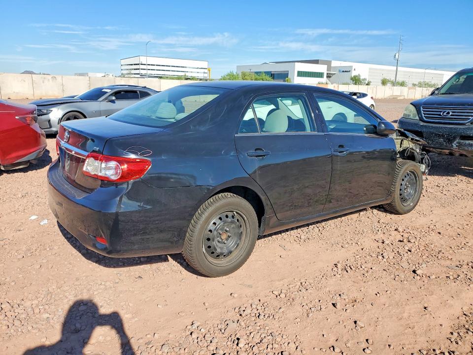 Photo 3 from auction – 2013 TOYOTA COROLLA with VIN 5YFBU4EE2DP102310