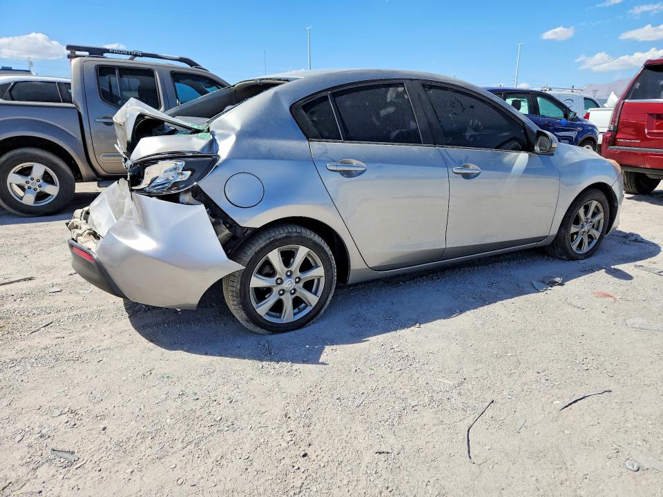 صورة رقم 3 من المزاد - 2010 MAZDA 3 مع VIN JM1BL1SG2A1317208