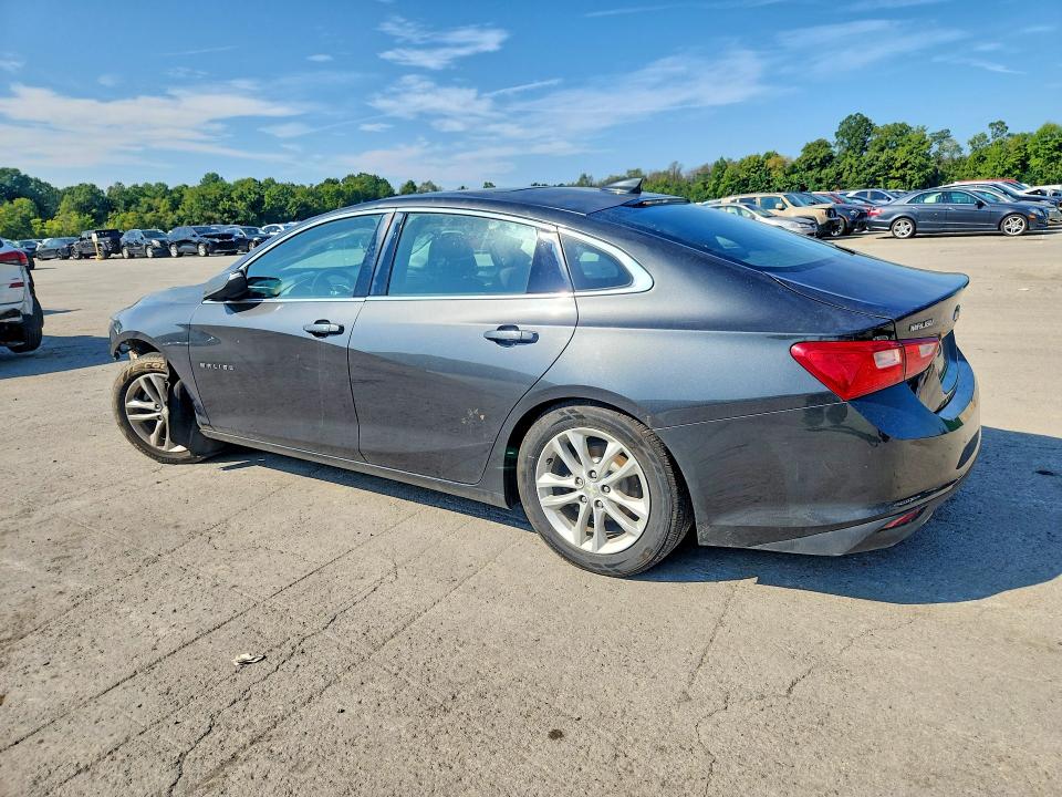 Photo 2 from auction – 2016 CHEVROLET MALIBU with VIN 1G1ZE5ST7GF214397