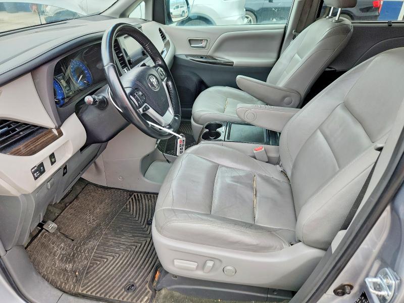 Photo 7 from auction – 2016 TOYOTA SIENNA with VIN 5TDYK3DC2GS692742