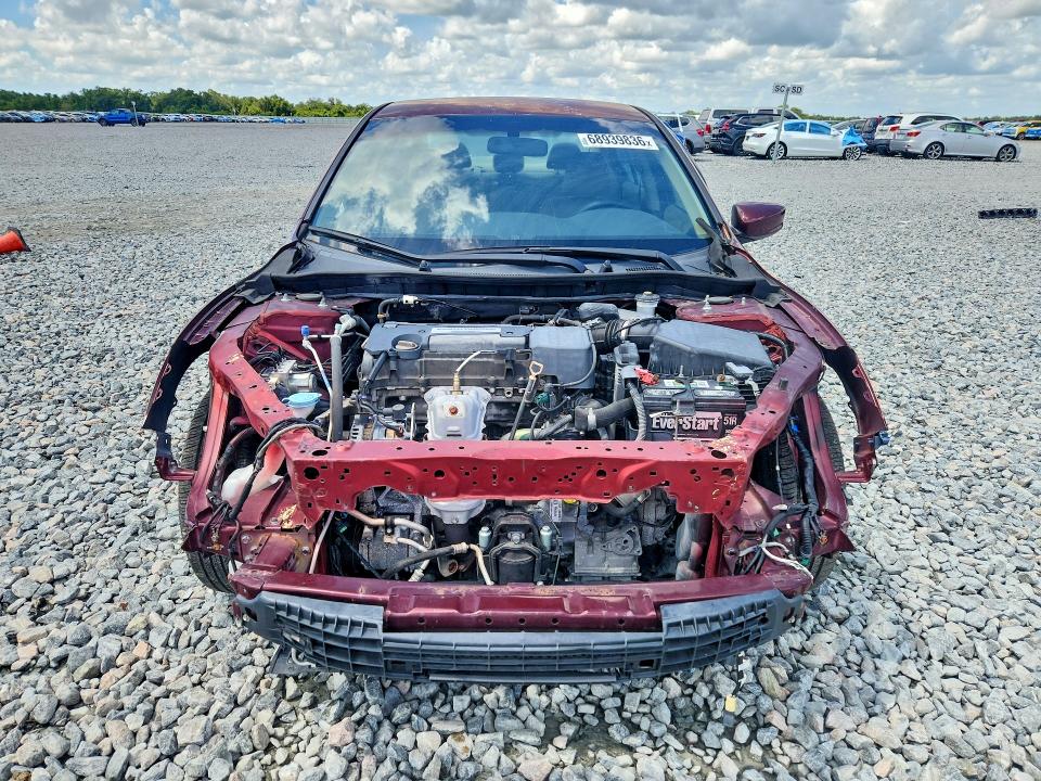 Photo 5 from auction – 2015 HONDA ACCORD with VIN 1HGCR2F34FA204711
