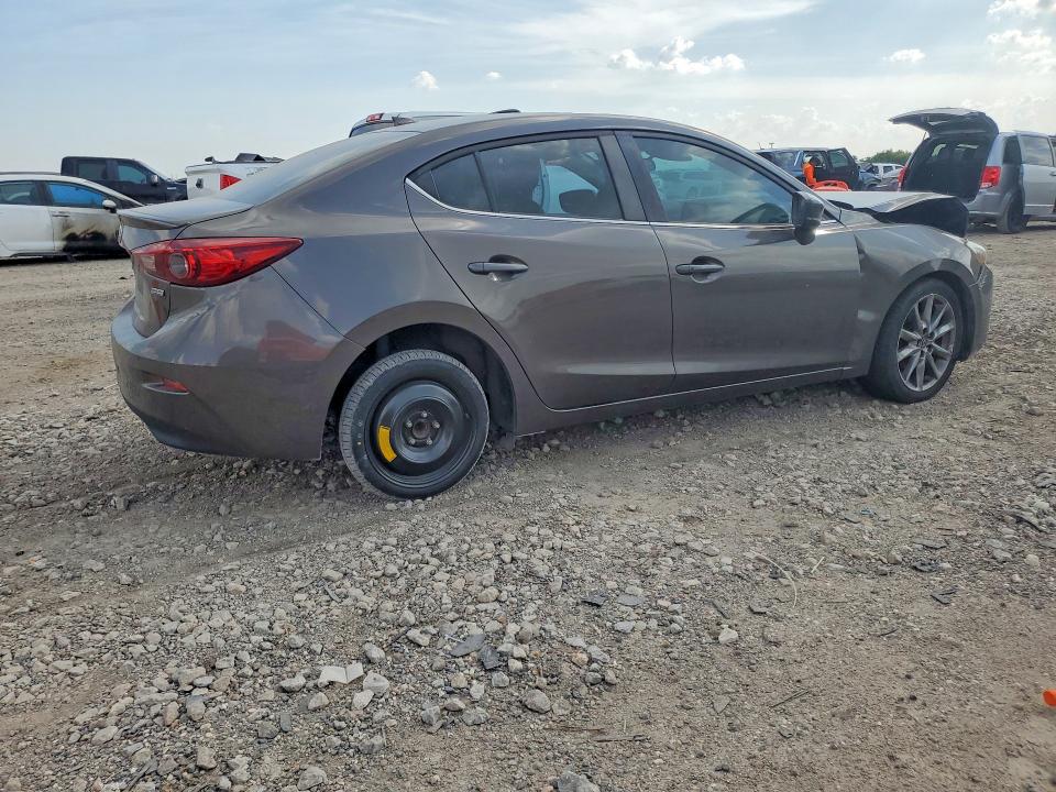 صورة رقم 3 من المزاد - 2018 MAZDA 3 مع VIN 3MZBN1V35JM189324