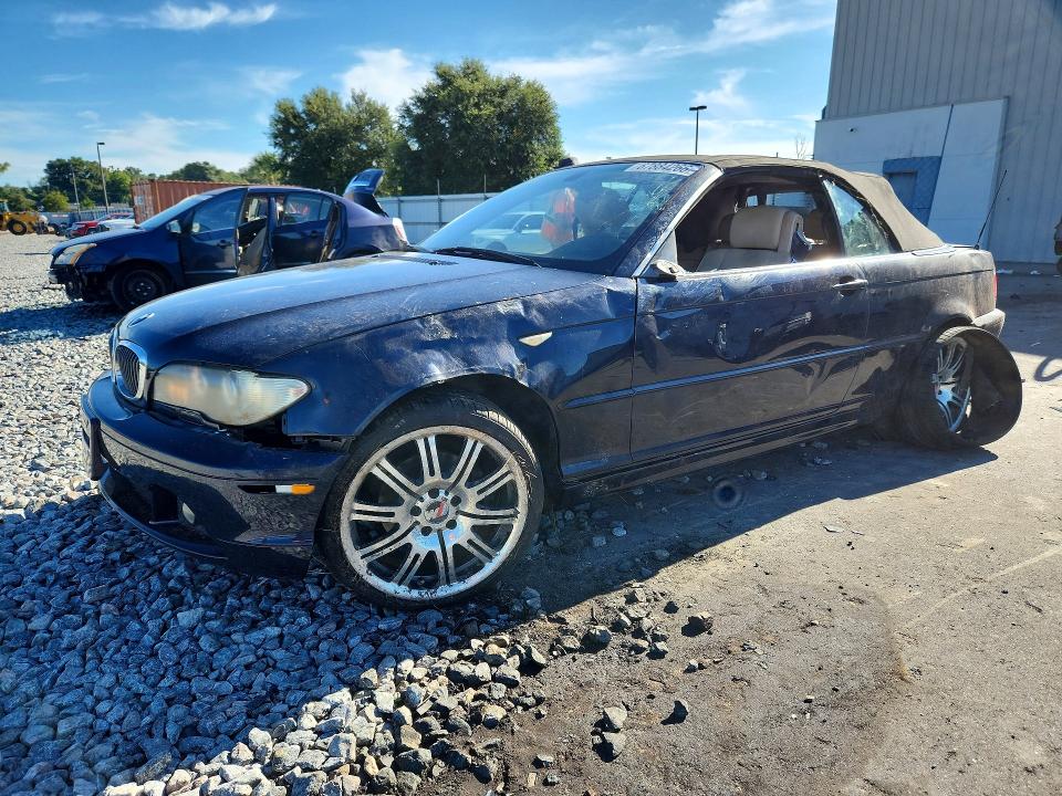 BMW 325 2005 with VIN WBABW33475PL39647 - Photo from auction