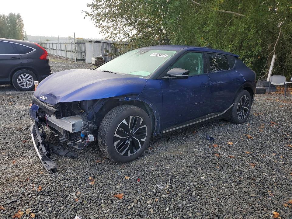 KIA EV6 2023 with VIN KNDC34LA2P5150382 - Photo from auction