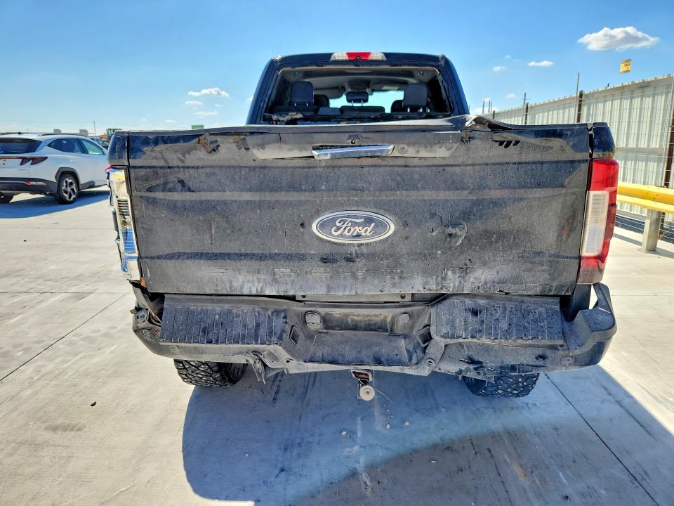 Photo 6 from auction – 2017 FORD F250 with VIN 1FT7W2BTXHEF35299