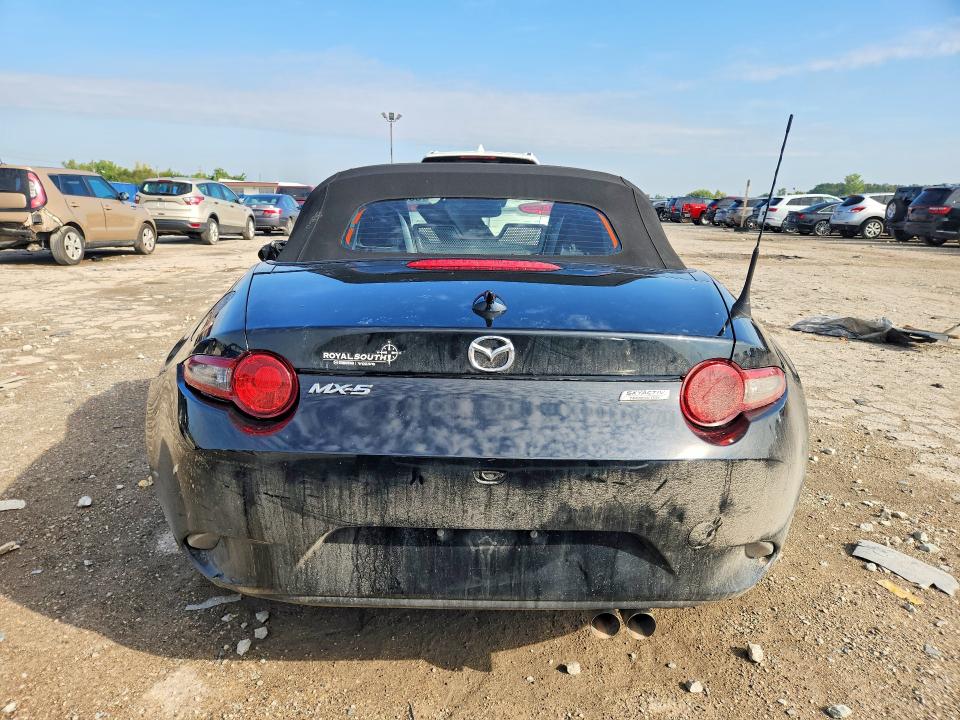 Photo 6 from auction – 2019 MAZDA MX-5 MIATA with VIN JM1NDAD74K0306046