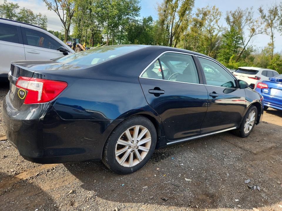Photo 3 from auction – 2012 TOYOTA CAMRY with VIN 4T4BF1FKXCR171424