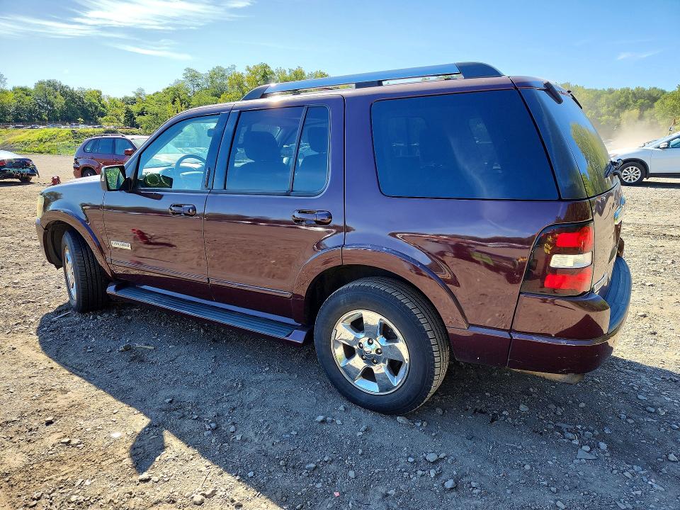 Photo 2 from auction – 2006 FORD EXPLORER with VIN 1FMEU75EX6UA09969
