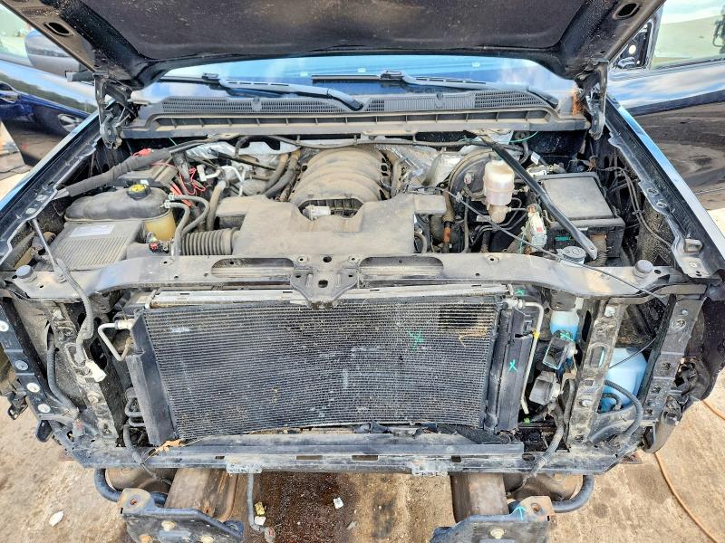 Photo 11 from auction – 2018 CHEVROLET SILVERADO with VIN 3GCUKREC9JG381573