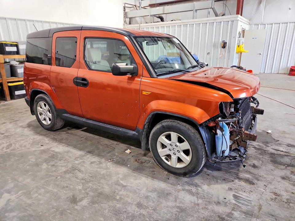 صورة رقم 4 من المزاد - 2011 HONDA ELEMENT مع VIN 5J6YH2H70BL003453