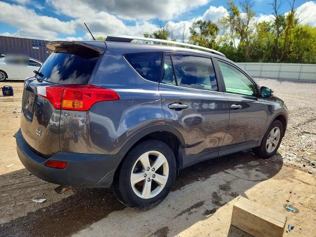 Снимка 3 от търг – 2013 TOYOTA RAV4 с VIN 2T3RFREV2DW022081