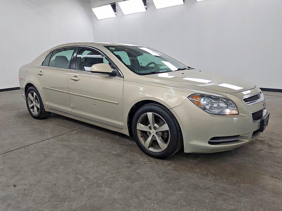 Photo 4 from auction – 2011 CHEVROLET MALIBU with VIN 1G1ZC5E1XBF375769