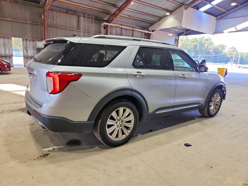 Снимка 3 от търг – 2022 FORD EXPLORER с VIN 1FMSK7FH6NGA46886