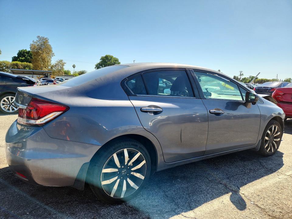 Photo 3 from auction – 2015 HONDA CIVIC with VIN 2HGFB2F99FH524792