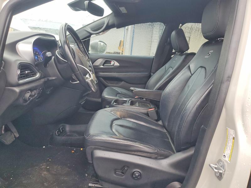Photo 7 from auction – 2019 CHRYSLER PACIFICA with VIN 2C4RC1BG4KR657360