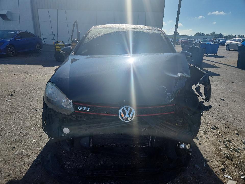 Снимка 5 от търг – 2014 VOLKSWAGEN GTI с VIN WVWGD7AJ8EW000075