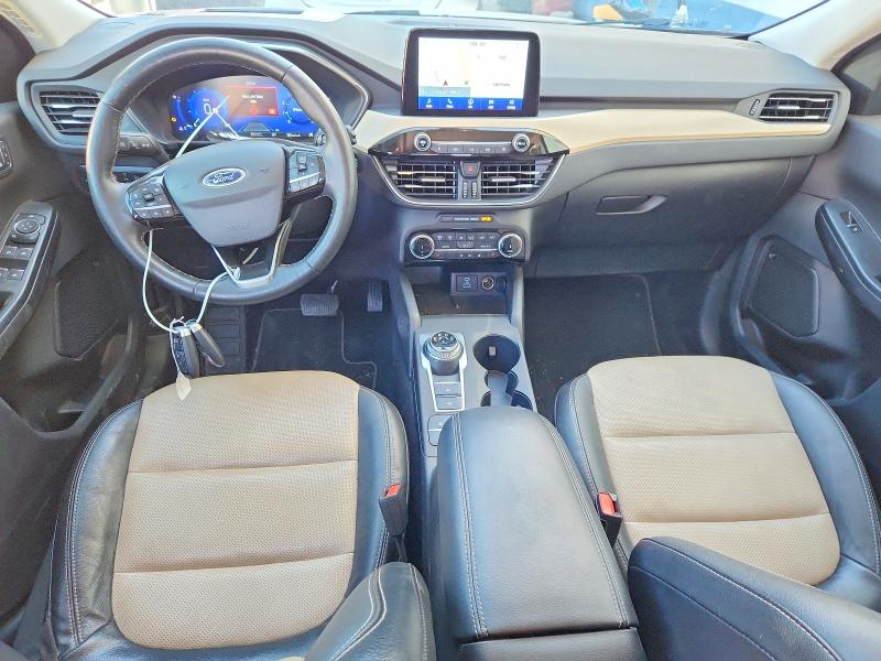 Photo 8 from auction – 2022 FORD ESCAPE with VIN 1FMCU9J94NUA80465