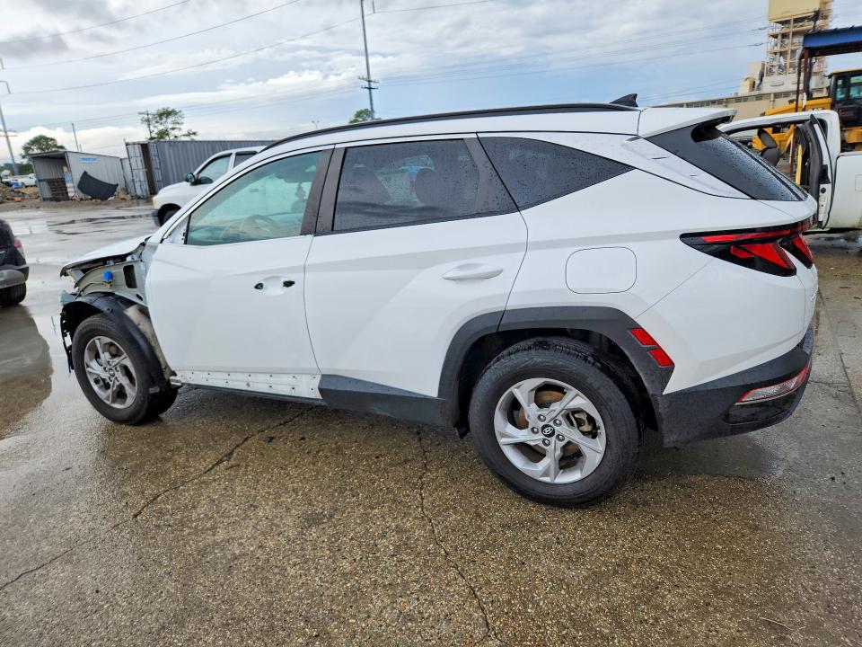 Снимка 2 от търг – 2024 HYUNDAI TUCSON с VIN 5NMJBCDE5RH297401