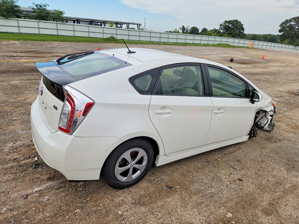 صورة رقم 3 من المزاد - 2014 TOYOTA PRIUS مع VIN JTDKN3DU7E1749792