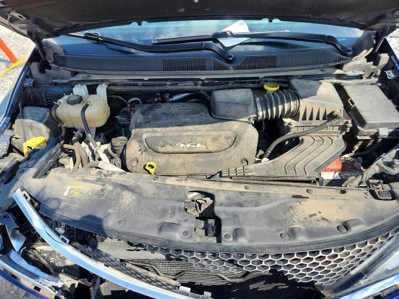 Photo 12 from auction – 2018 CHRYSLER PACIFICA with VIN 2C4RC1FG5JR212182