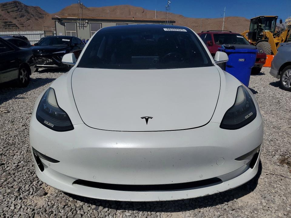 Фото 5 с аукциона – 2018 TESLA MODEL 3 с VIN 5YJ3E1EA4JF044298