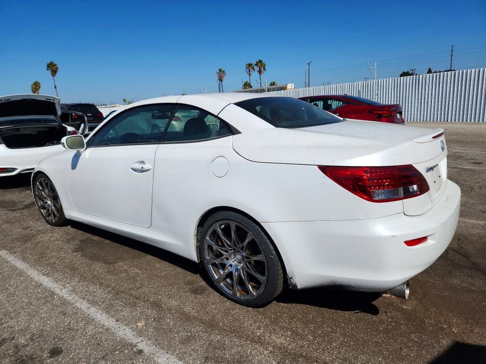 Photo 2 from auction – 2011 LEXUS IS with VIN JTHFE2C27B2506676