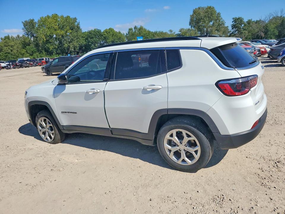 Photo 2 from auction – 2024 JEEP COMPASS with VIN 3C4NJDBNXRT118107