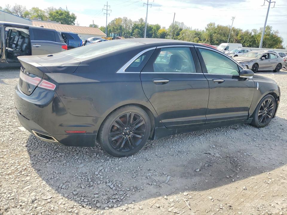 Photo 3 from auction – 2013 LINCOLN MKZ with VIN 3LN6L2GK2DR815967