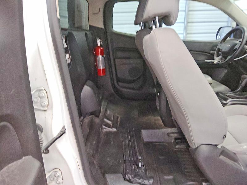Photo 10 from auction – 2018 CHEVROLET COLORADO with VIN 1GCHSBEA9J1296786
