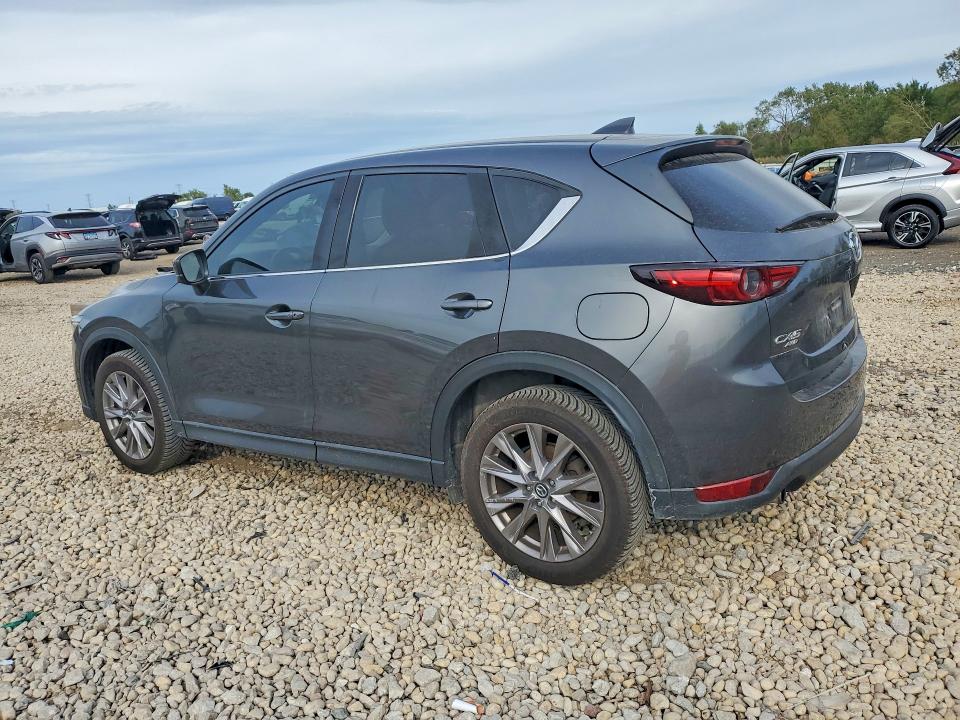 Photo 2 from auction – 2019 MAZDA CX-5 with VIN JM3KFBDYXK0691096