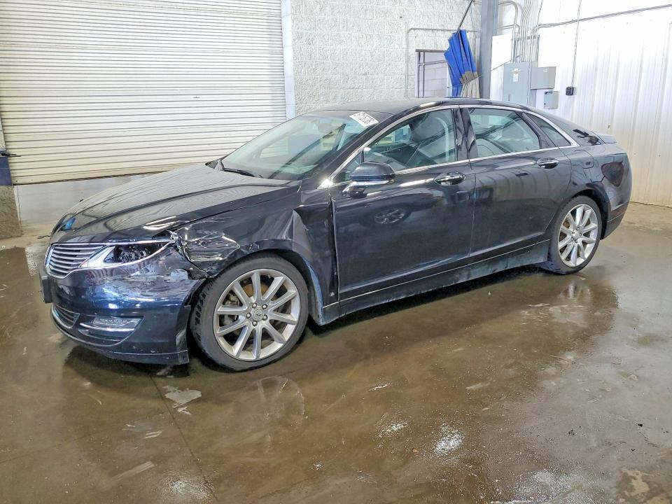 LINCOLN MKZ 2014 with VIN 3LN6L2J94ER832096 - Photo from auction