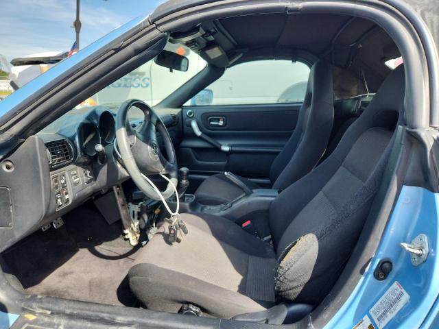 Photo 7 from auction – 2003 TOYOTA MR2 SPYDER with VIN JTDFR320430064612