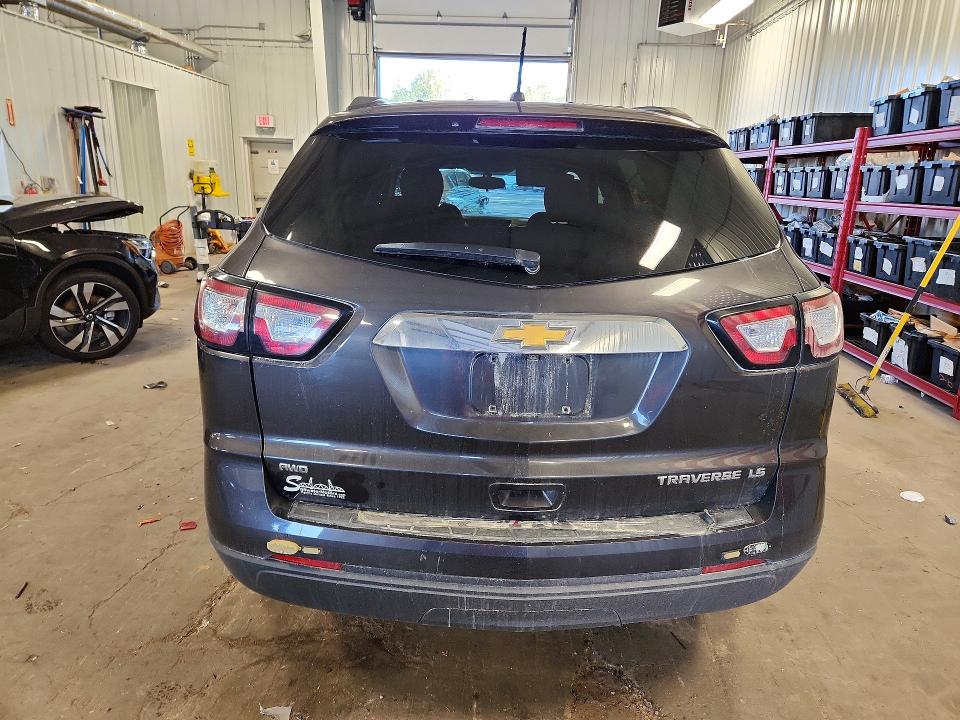 Photo 6 from auction – 2015 CHEVROLET TRAVERSE with VIN 1GNKVFKD9FJ140734