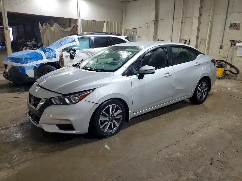 NISSAN VERSA 2020 with VIN 3N1CN8EV0LL811003 - Photo from auction