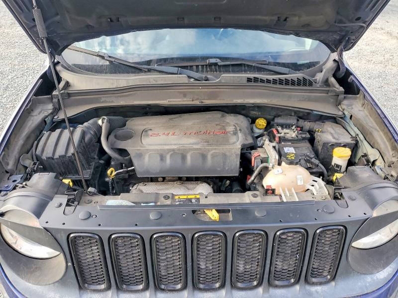 Photo 12 from auction – 2018 JEEP RENEGADE with VIN ZACCJABB2JPH34195