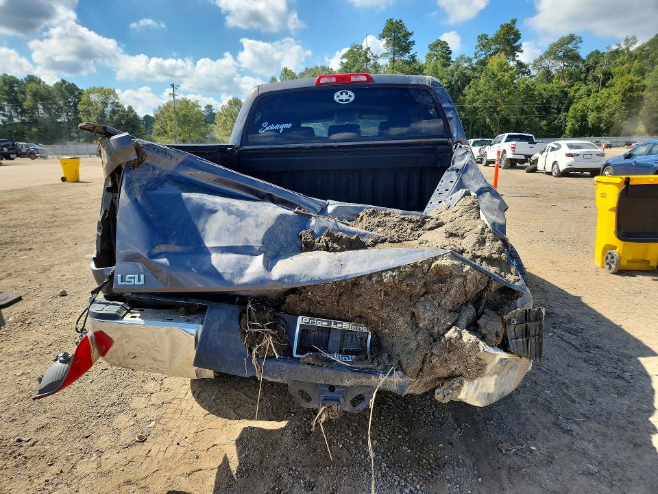 Photo 6 from auction – 2015 TOYOTA TUNDRA with VIN 5TFEY5F18FX186544