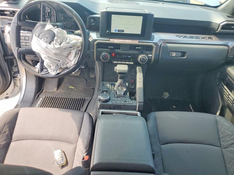Photo 8 from auction – 2026 TOYOTA TACOMA with VIN 3TMLB5JN3TM278181