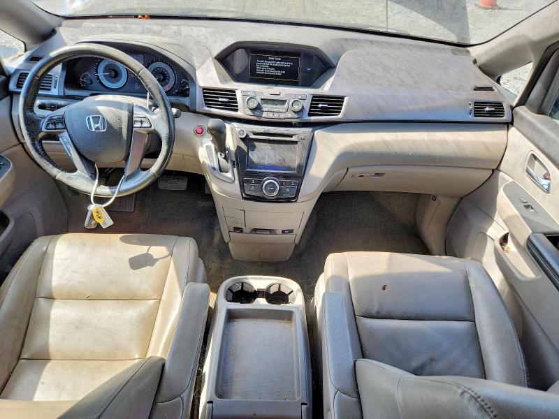 Photo 8 from auction – 2015 HONDA ODYSSEY with VIN 5FNRL5H65FB035597