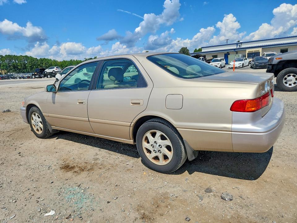 Photo 2 from auction – 2001 TOYOTA CAMRY with VIN JT2BF22K210297459