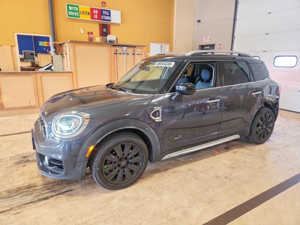 MINI COOPER 2020 مع رقم تعريف المركبة WMZYX1C01L3L76242 - صورة من المزاد