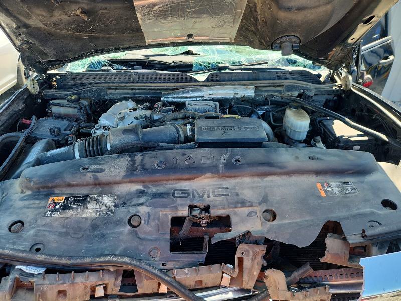 Photo 11 from auction – 2019 GMC SIERRA with VIN 1GT12NEY8KF166874